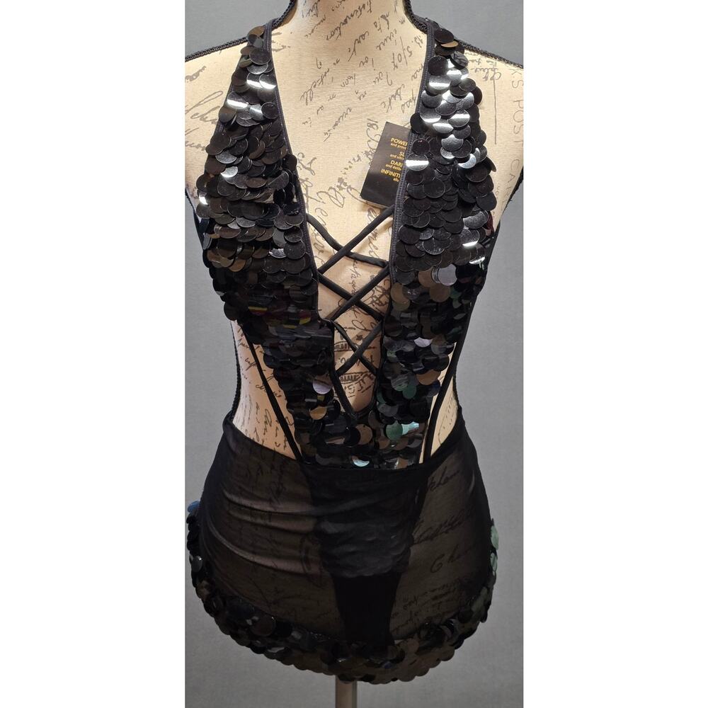 Fredricks Of Hollywood Seduction Sequin Teddy Halter With Matching Lace Wrap L